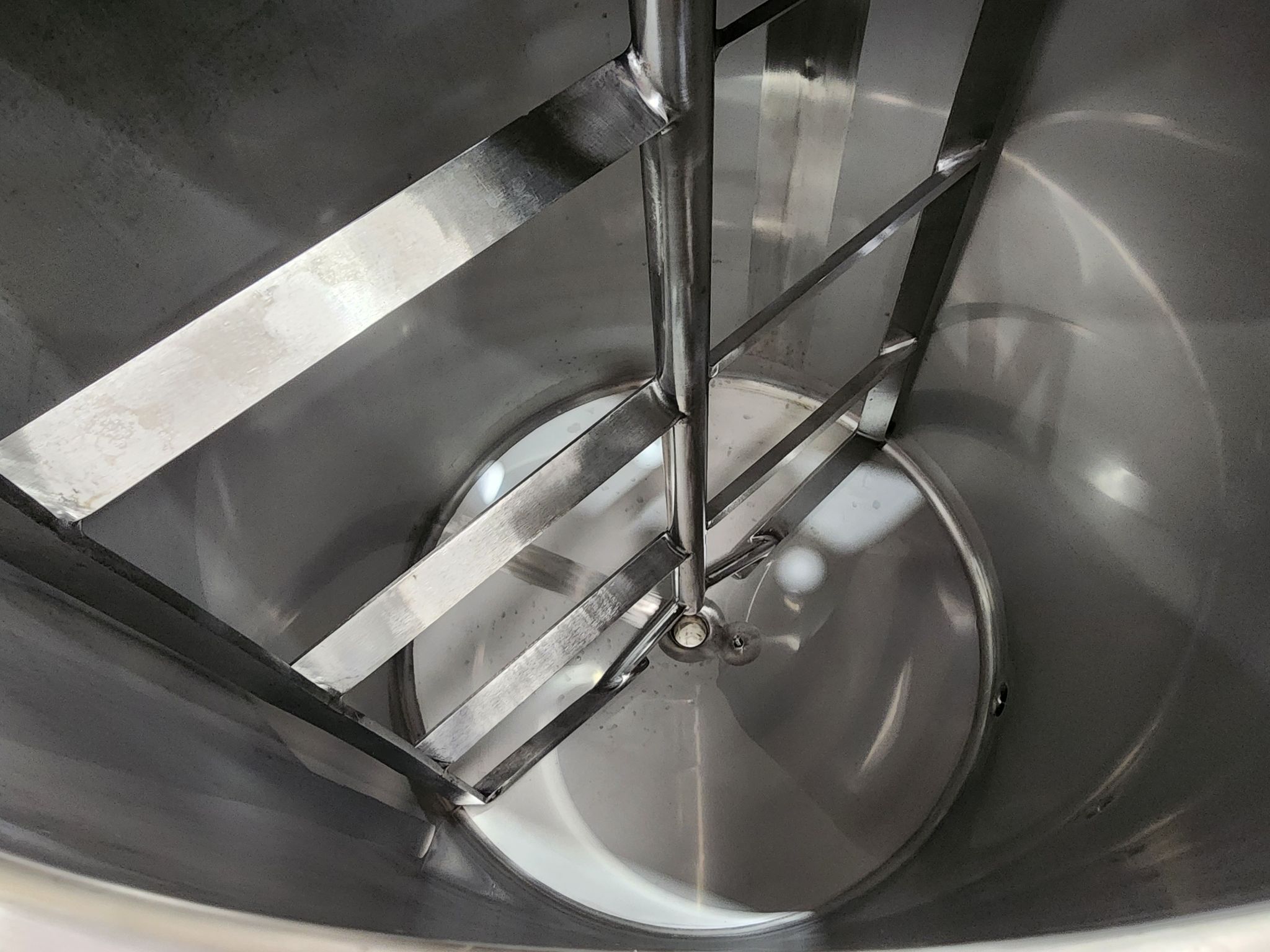 750 litre stainless steel chocolate melt tank