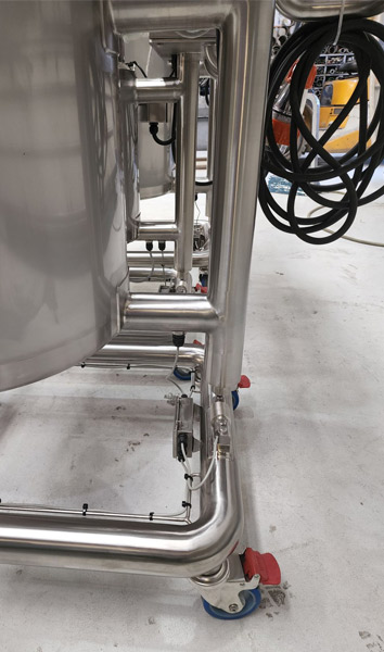50 litre mix tanks with load cells
